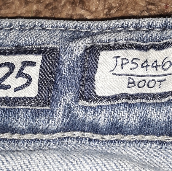 Miss Me Jeans - Picture 8 of 8